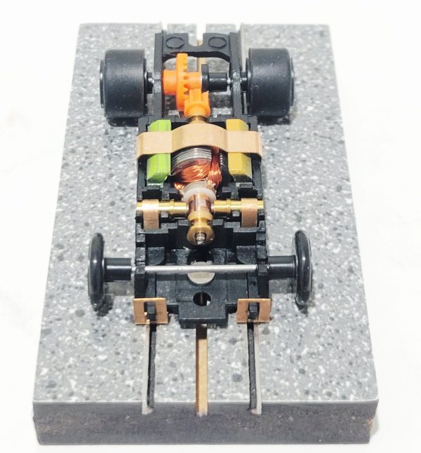 JAG TR3 GT Chassis for Screw-On T-Jet Bodies Black Wheels - Image 6