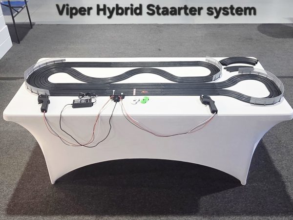 Viper Hybrid 2 Lane HO Slot Car Lane Race Set (AFX Track) - Image 2