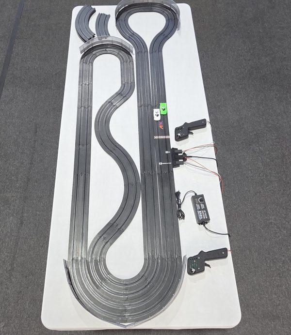 Viper Hybrid 2 Lane HO Slot Car Lane Race Set (AFX Track) - Image 9