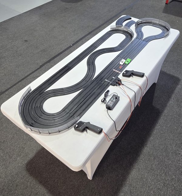 Viper Hybrid 2 Lane HO Slot Car Lane Race Set (AFX Track)