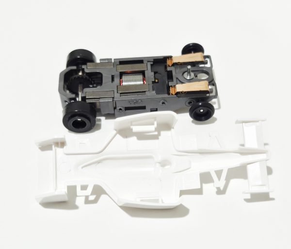 Limited Edition Formula V Test Shot RTR (White) - Image 10